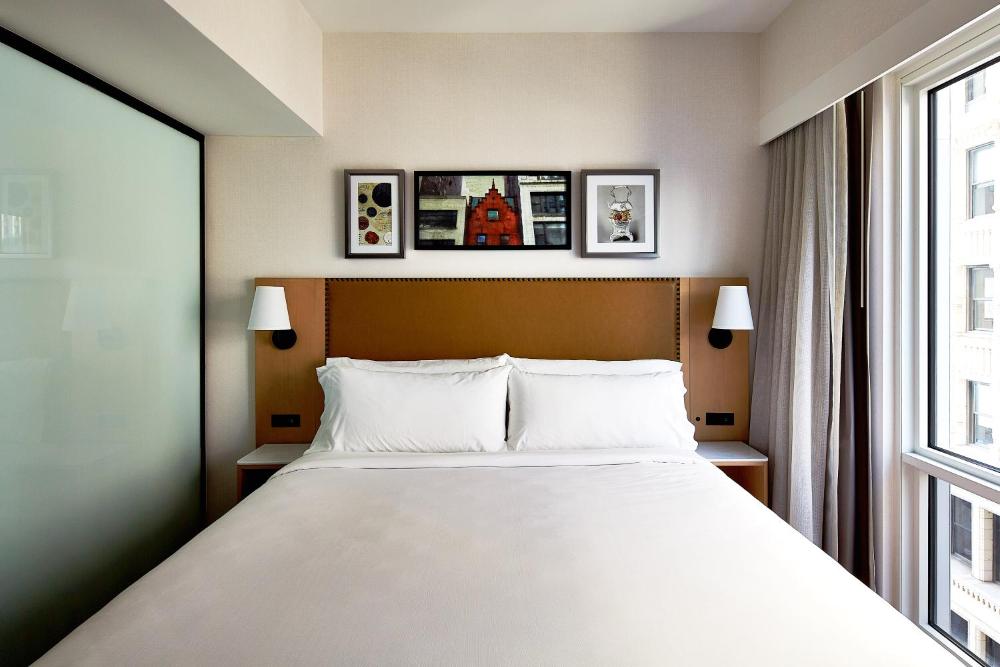 Standard King Room interior